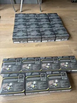 7x Pokemon Pitch Black Elite Trainer Box ETB Pokemon Center Exclusive - Image 2
