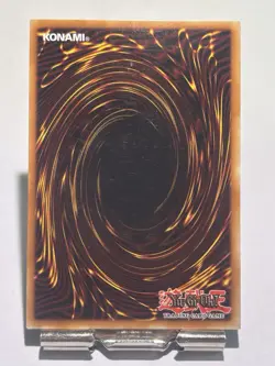 Yu-Gi-Oh! TCG Blackwing Armed Wing GLD3-EN039 LIMITED ENGLISH LP - Image 2