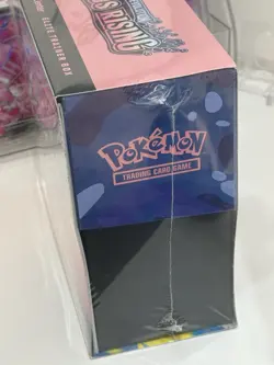 Pokemon Center Pokemon TCG Elite Trainer Box — Chaos Rising - Image 4