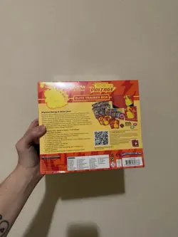 Pokemon TCG Sword & Shield Vivid Voltage Elite Trainer Box ETB Factory Sealed - Image 3