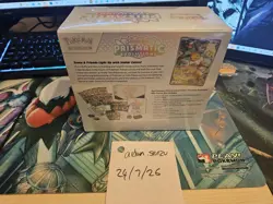 Pokemon TCG Scarlet & Violet—Prismatic Evolutions Elite Trainer Box Eevee - Image 4