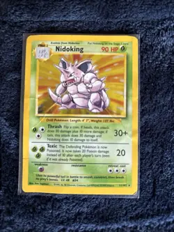 WotC Pokemon TCG Base Set Nidoking 11/102 Holo Rare English 1999 90 HP (DMG) - Image 1