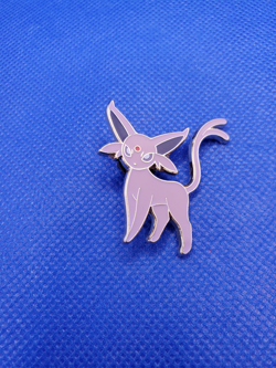 Pokemon Espeon Official Enamel Collector's Pin 2017 TCG Nintendo Eeveelution - Image 2