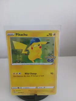 Pokemon Pikachu TCG Holo Rare Card Pokemon Go 028/078 NM Condition - Image 1