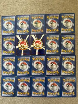 Pokemon TCG 20 Card Bundle Vintage Base Jungle Fossil, Japanese, Pikachu & Holo - Image 2