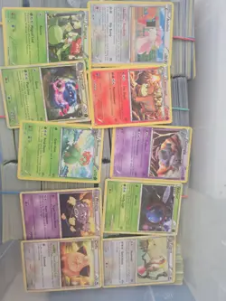(READ DESC) Pokemon TCG Bulk Bundle 3000+ Cards HGSS/PT/B&W Era (NO HOLOS) - Image 2