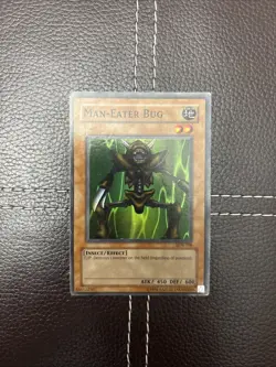 Yu-Gi-Oh! Man-Eater Bug - LOB-108 - Unlimited - HP Super Rare - Image 1