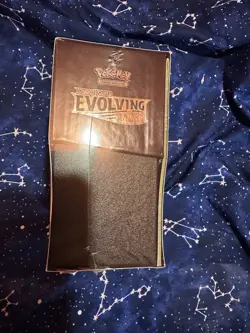 Pokemon TCG Sword & Shield Evolving Skies Elite Trainer Box New Sealed - Image 3