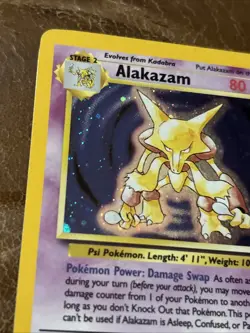 Wizards of the Coast Pokemon TCG Alakazam 1/130 Base Set 2 Holo Rare 1999 ENG - Image 3