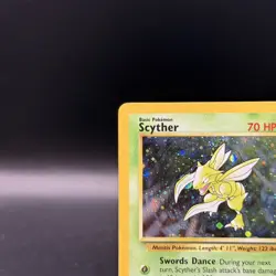 Scyther 17/130 Holo Rare Base Set 2 Pokemon Card WOTC Vintage Near Mint - Image 2