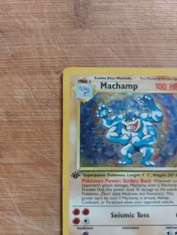 1st Edition Machamp 8/102 Holo Base Set Pokemon Card WOTC LP-HP - Image 3