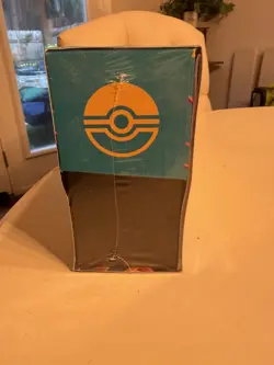 Pokemon Ascended Heroes Elite Trainer Box (ETB) New/Sealed - Small corner tear. - Image 3