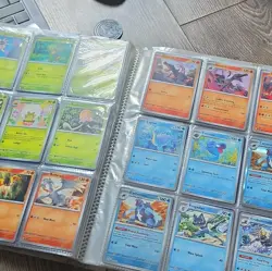 Pokemon TCG binder lots of cards including holo and rev holos. See description - Image 4