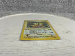 Vintage 2002 Legendary Collection Set Jolteon Holo Card Pokemon TCG 14/110 - Image 2