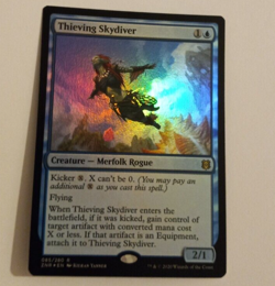Thieving Skydiver Foil NM Zendikar Rising MTG MAGIC THE GATHERING - Image 1