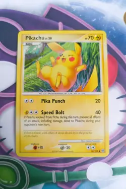 Pikachu lv.20 70/100 Non Holo Diamond & Pearl Stormfront Pokemon Card - Image 1