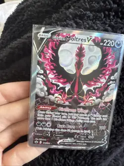 Pokemon Card Galarian Moltres V Alt Art Chilling Reign 177/198 Alt Art NM - Image 4