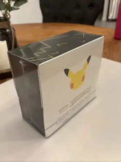 Pokemon TCG: 25th Anniversary Celebrations Elite Trainer Box (2021) 820650809439 - Image 2