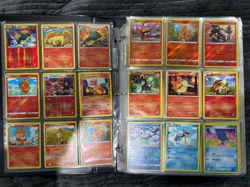 📁✨Pokemon Cards Vintage Bulk Binder 2004-2019 NM/LP/MP lot rare 700+ cards - Image 4