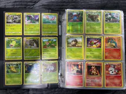 📁✨Pokemon Cards Vintage Bulk Binder 2004-2019 NM/LP/MP lot rare 700+ cards - Image 5