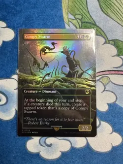 MTG Compy Swarm (Borderless) (Foil) - Image 1