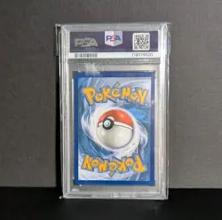 2021 Pokemon Celebrations Classic Coll #17 Umbreon Gold Star PSA 10 GEM MINT - Image 2