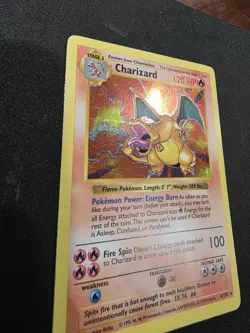 1999 POKEMON BASE SET SHADOWLESS CHARIZARD #4/102 HOLO RARE! HP - Image 3