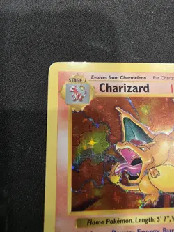 1999 POKEMON BASE SET SHADOWLESS CHARIZARD #4/102 HOLO RARE! HP - Image 4