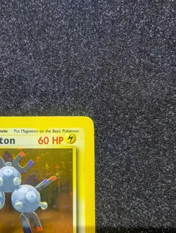 Magneton 9/102 Base Set Holo Rare Pokemon Card WOTC LP/NM EXCELLENT - Image 3