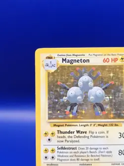 Magneton 9/102 Base Set Holo Rare Pokemon Card 1999 WOTC TCG Vintage Pokemon - Image 4