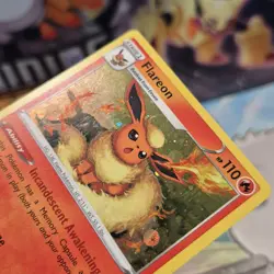 Flareon 26/185 Pokemon TCG Sword and Shield Base Set Cosmo Holo - LP - Image 5