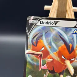 Pokemon TCG Dodrio v Fusion Strike Holo Ultra Rare Card 201/264 Lightly Played - Image 3