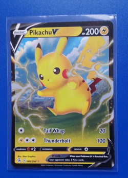 Pokemon TCG Fusion Strike: Pikachu V (086/264) - Holo Ultra Rare - Near Mint - Image 1