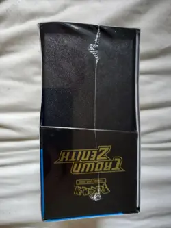Pokemon TCG Crown Zenith Elite Trainer Box ETB New and Sealed - Image 5