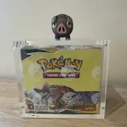 Pokemon TCG Evolving Skies Booster Box English 2021 Sealed - with acrylic case. - Image 1