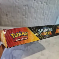 Pokemon TCG - Shining Fates - Pikachu V Box - Multicoloured - Image 3