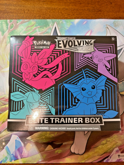 Pokemon TCG Sword & Shield Evolving Skies ETB Elite Trainer Box - NEW Sealed - Image 1