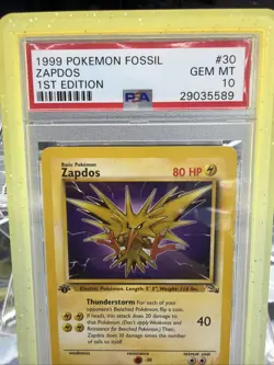Pokemon TCG Base Set Zapdos 1st Edition None Holo Rare Fossil 30/62 - Image 3