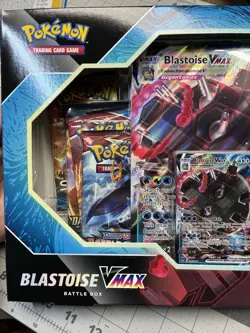 Pokemon TCG Blastoise & Venusaur VMAX Battle Box SWSH Collection Box Set Of 2 - Image 4