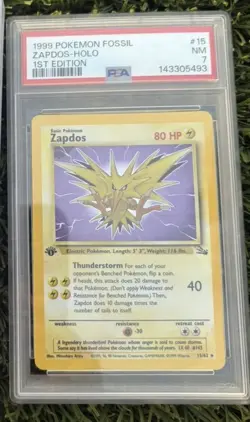 1999 Pokemon Fossil - Zapdos Holo 1st Edition 15/62 PSA 7 - Image 1