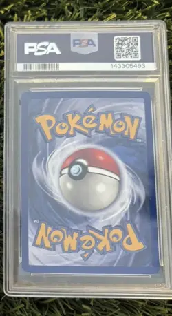 1999 Pokemon Fossil - Zapdos Holo 1st Edition 15/62 PSA 7 - Image 2