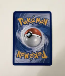 Pikachu RC7/RC25 Holo Legendary Treasures Radiant Collection 2013 - Image 2