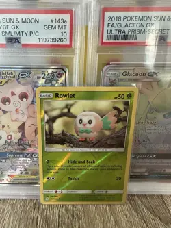 Rowlet 17/236 Cosmic Eclipse Pokemon TCG Common 50 HP English 2019 Reverse Holo - Image 1
