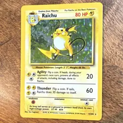 Pokemon TCG Raichu Holo Rare 14/102 Base Set EN 1999 Stage 1 80 HP - Image 1