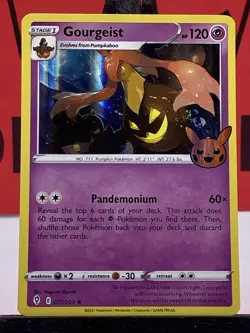 Gourgeist 077/203 Trick or Trade Holo Stamped Rare Pokemon TCG 2021 VLP - Image 3