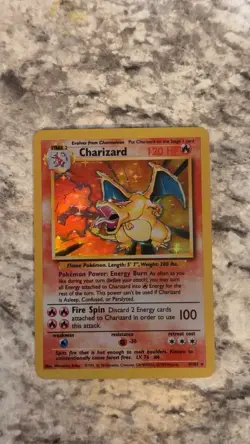 Pokemon TCG Base Set Charizard 4/102 Holo Rare 1999 Unlimited Vintage Card - Image 1