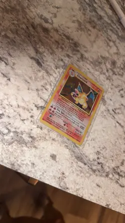 Pokemon TCG Base Set Charizard 4/102 Holo Rare 1999 Unlimited Vintage Card - Image 4