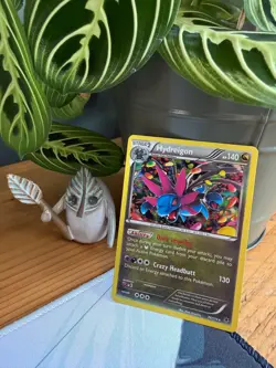 Hydreigon 74/119 Holo Rare Phantom Forces Pokemon Reverse Holo NM - Image 1