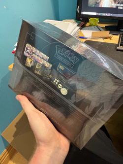 Pokemon TCG Sword and Shield Elite Trainer Box ETB Plus Zamazenta New Sealed - Image 4
