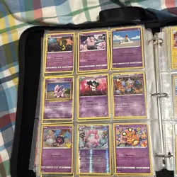 Lot of 140 pokemon cards. Includes Holos, Items, Trainers, and Energy 1990-2023 - Image 5